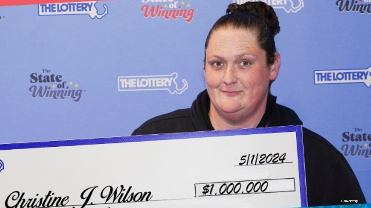 一位幸运女子在 10 周内两次中彩票赢得 100 万美元的故事 - Watan